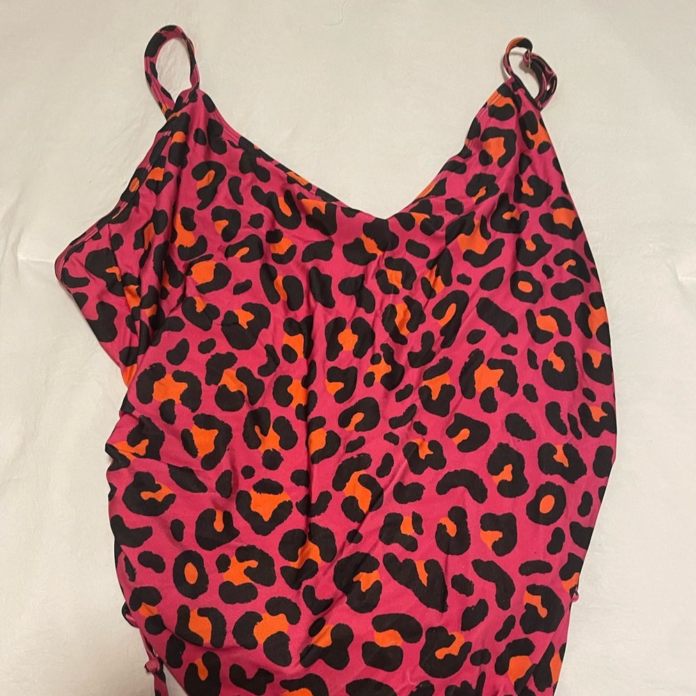 Cute one piece swimsuit